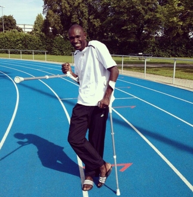 David-Rudisha-on-crutches(0).png