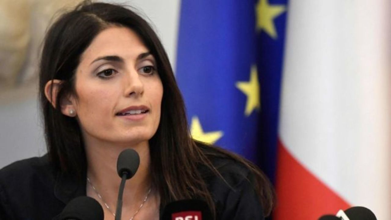 Virginia Raggi-1