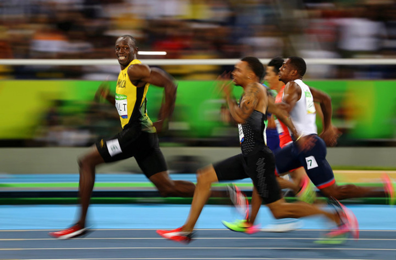 World Press Photo Awards 2017 - Sports - Third Prize, Singles - Kai Oliver Pfaffenbach, Thomson Reuters - Rio's Golden Smile